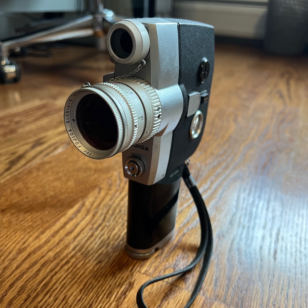Vintage Fujica Single-8 P300 x